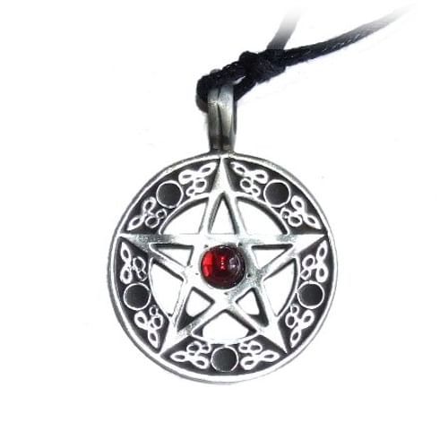 Pentagramový amulet s kameňom Pentagramový amulet s kameňom
