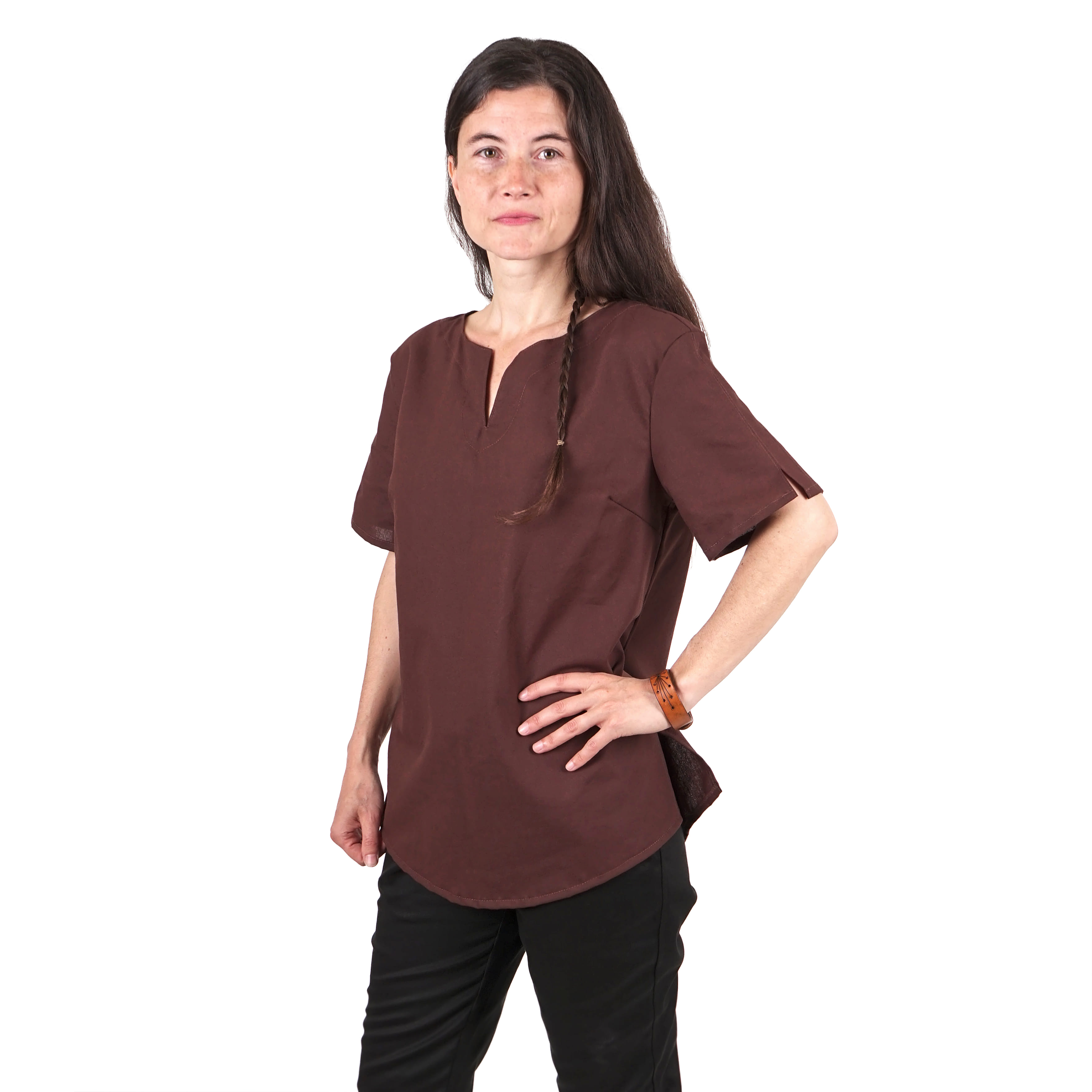 Bavlnená dámska tunika s krátkymi rukávmi - hnedá