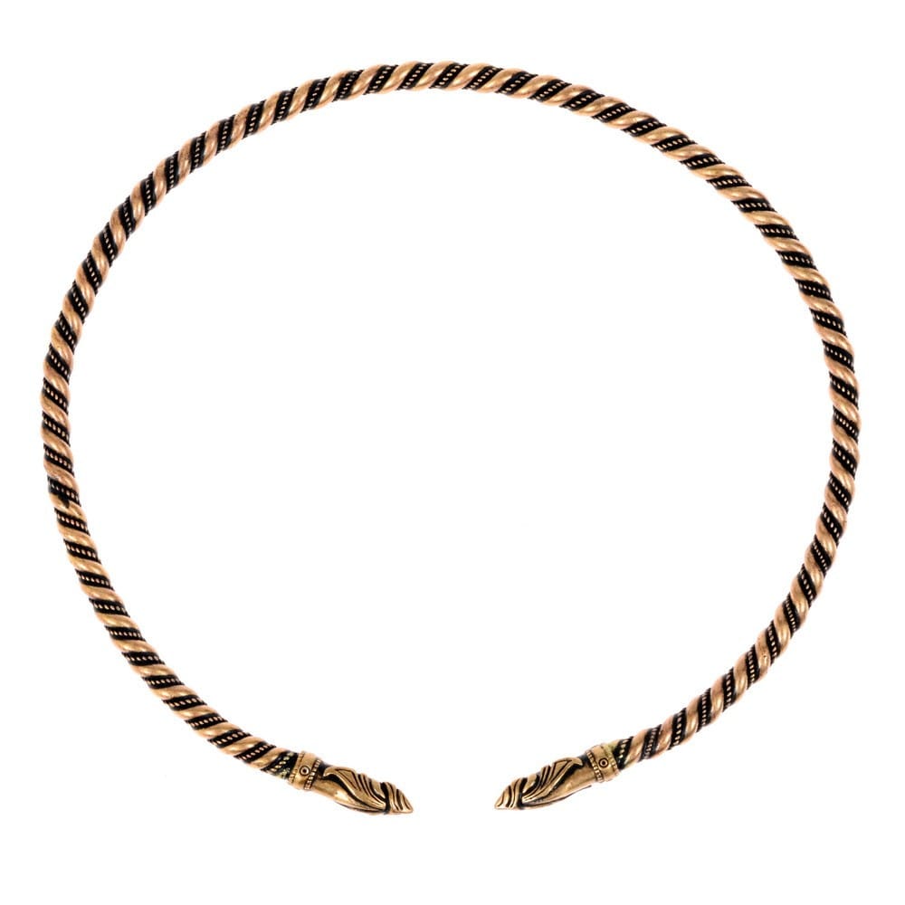 Bronzové torzá Havrania hlava