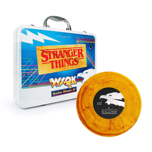 Doctor Collector: Stranger Things – WSQK Hawkins Hitmaker Kit (Demogolden Vinyl Edition) Doctor Collector: Stranger Things – WSQK Hawkins Hitmaker Kit (Demogolden Vinyl Edition)