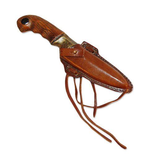 Drevorubecký vrhací nôž s puzdrom Drevorubecký vrhací nôž s puzdrom