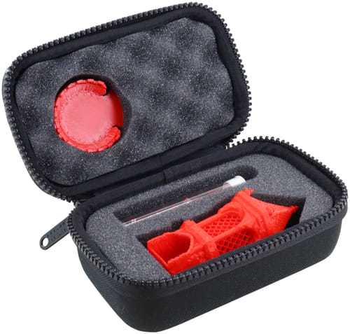 Levně Feldherr Minimum Dice Tower se sadou kostek v pouzdru, barva černá