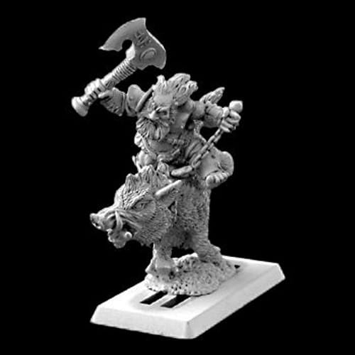 Figúrka Durthen, trpasličí berserker na kance Figúrka Durthen, trpasličí berserker na kance