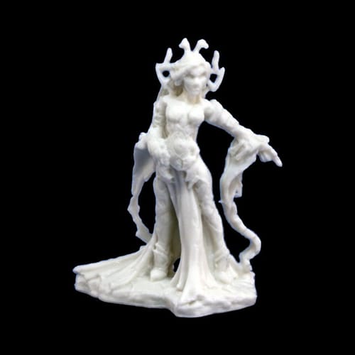 Figúrka Shaeress, Dark Elf Queen Figúrka Shaeress, Dark Elf Queen