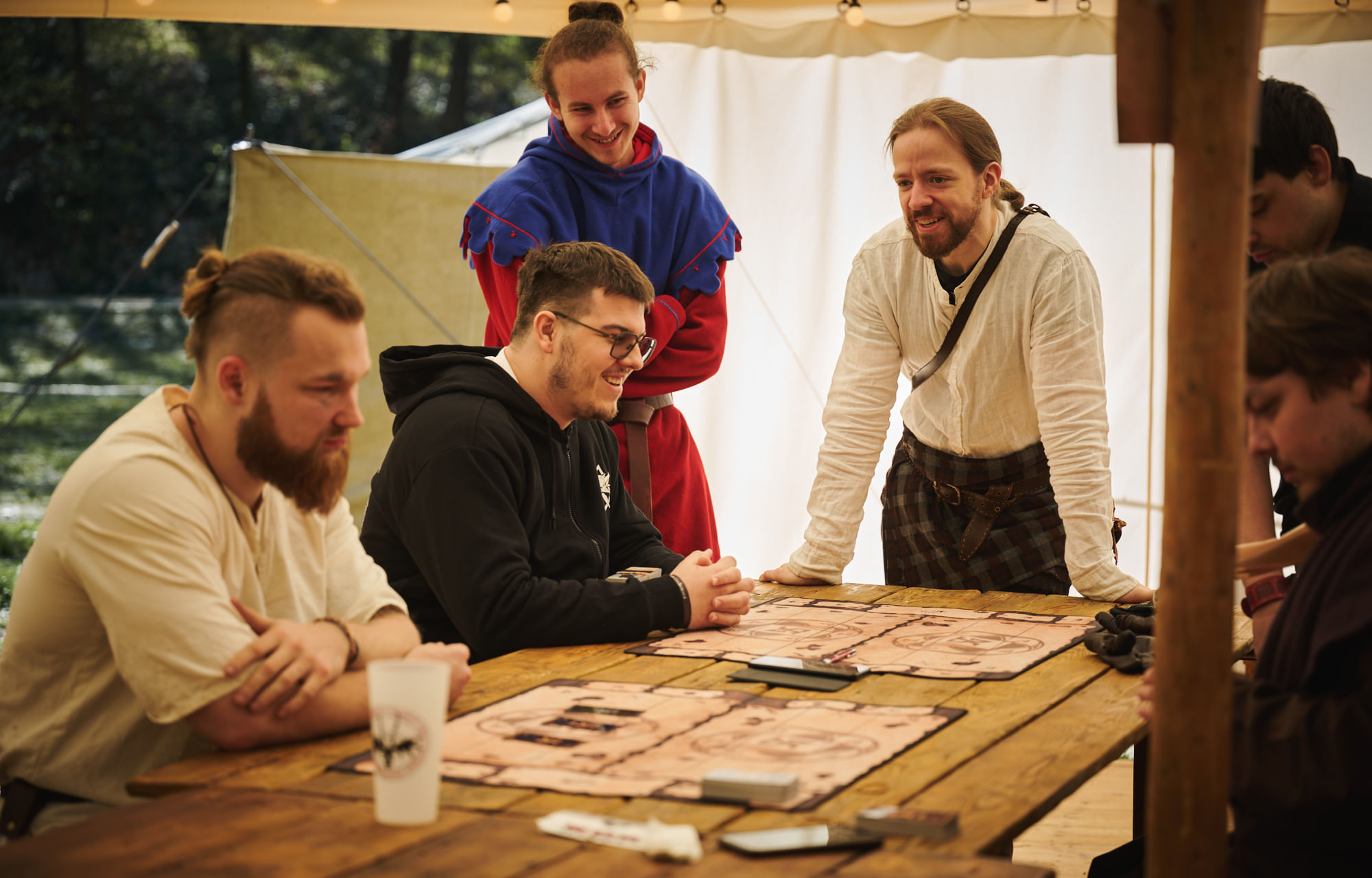 Gwint: kartová hra zo Zaklínača 3 vychádza vo fyzickej podobe