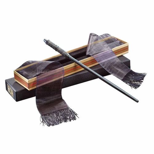 Prútik Severusa Snapea s krabičkou od Ollivandera Prútik Severusa Snapea s krabičkou od Ollivandera