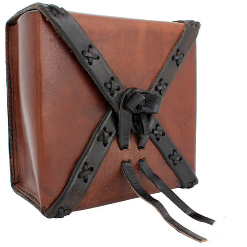 Kožená taška štvorcová Kožená taška štvorcová