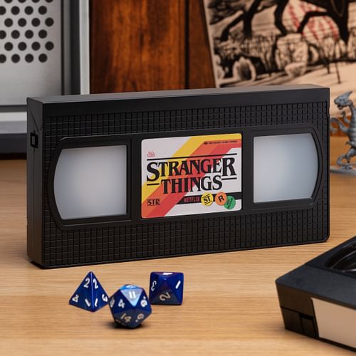 Obrázok Paladone Lampička Stranger Things - VHS PP9948ST