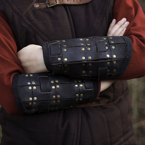 Nátepníky nitované Nátepníky nitované