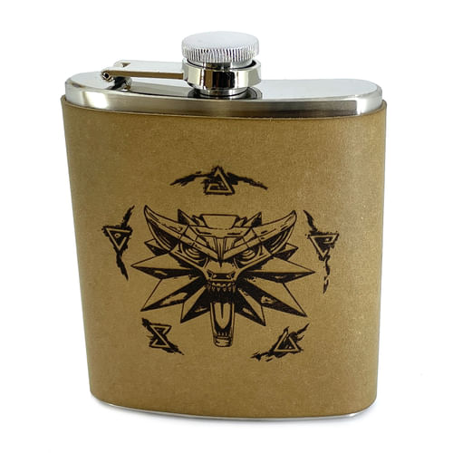 Placatka s koženým obalom Zaklínač - Vlčia hlava a runy Placatka s koženým obalom Zaklínač - Vlčia hlava a runy