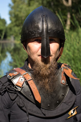 Plátový nákrčník - černený Plátový nákrčník - černený