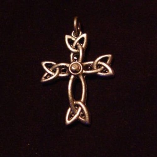 Kríž s príveskom Kríž s príveskom