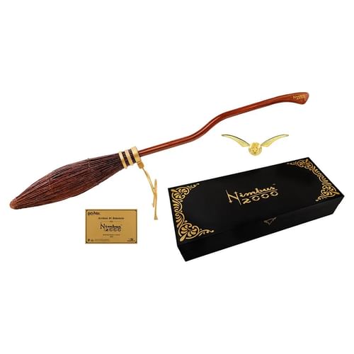 Replika Harry Potter - Metla Nimbus 2000 (so Zlatonkou) Replika Harry Potter - Metla Nimbus 2000 (so Zlatonkou)