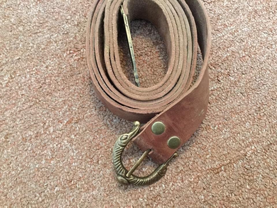 Kožený opasek - zvířecí motivy