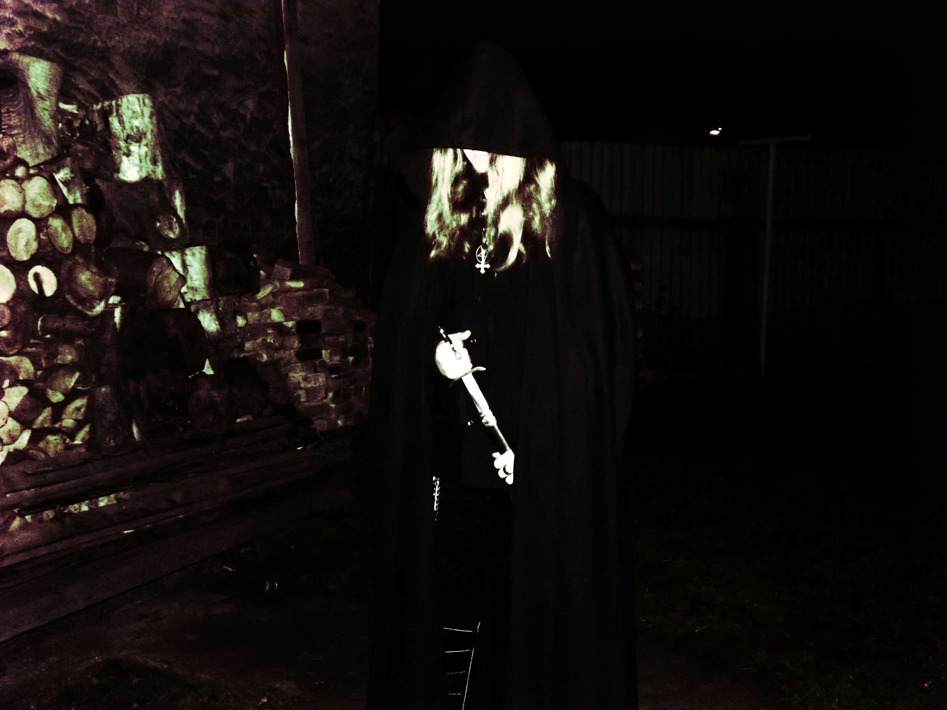 Plášť jednoduchý - černý