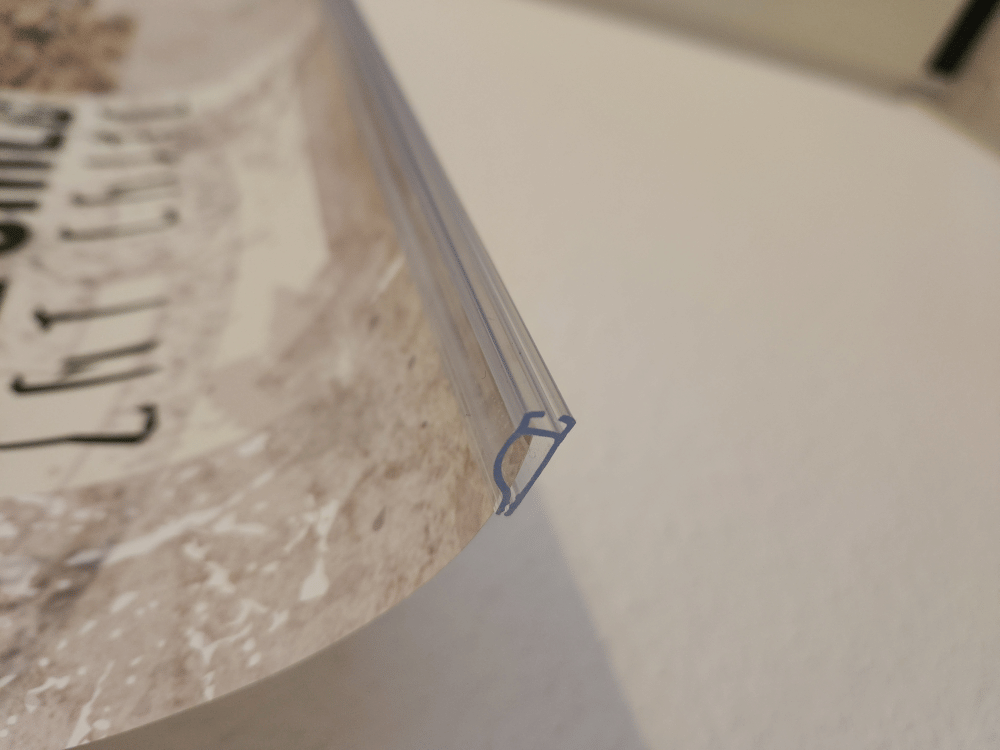 Plastové lišty na plakát (2ks)