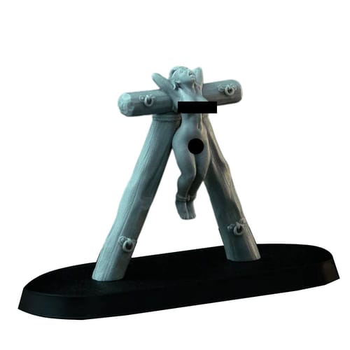 Levně RPG figurka - Žena svázaná na kládě (obnažená)