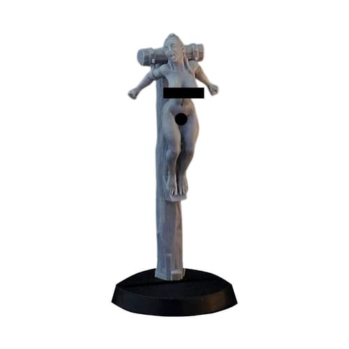 Levně RPG figurka - Žena trýzněná na sloupu (obnažená)