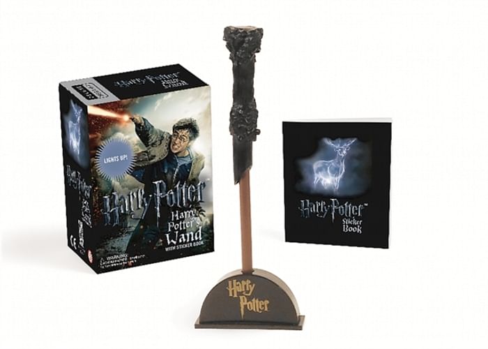 Samolepky a svítící hůlka Harryho Pottera