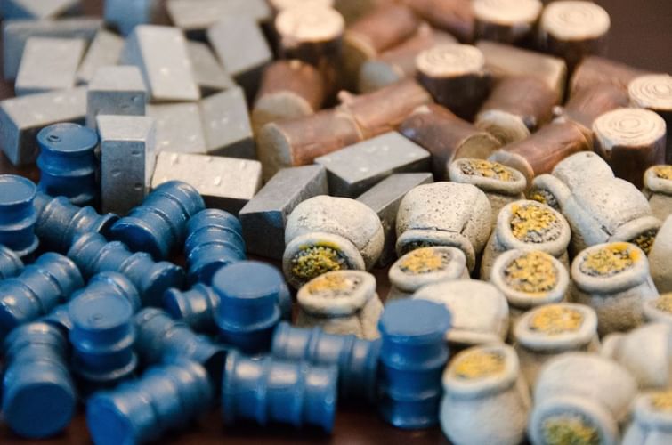 Scythe: realisticke suroviny Scythe: realisticke suroviny