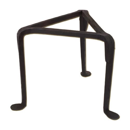 Trojnožka na varenie na ohni